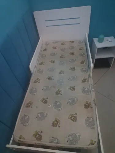 Cama + Colchão