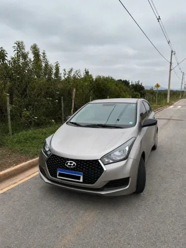 Hyundai HB20 Unique 1.0 Flex 12V Mec. 2019