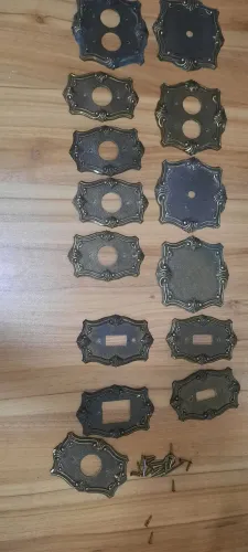 ESPELHO METAL PARA TOMADAS E INTERRUPTORES