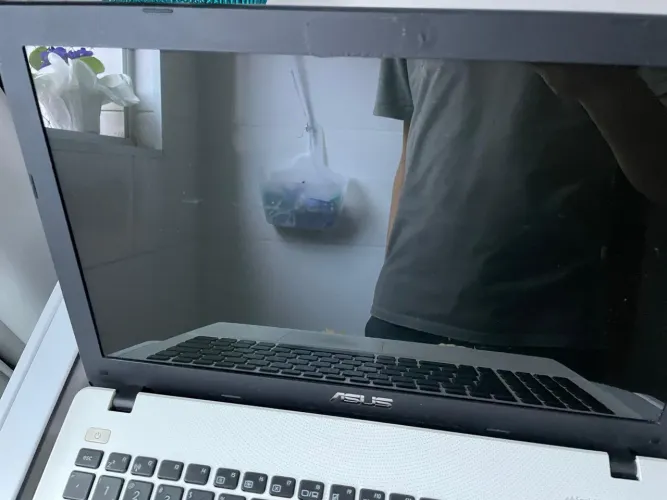 ノートパソコンASUS X550C Notebook 15.6pol - Asus X550CA - Preto/Cinza - X550CA-BRA-XX500H - Waz