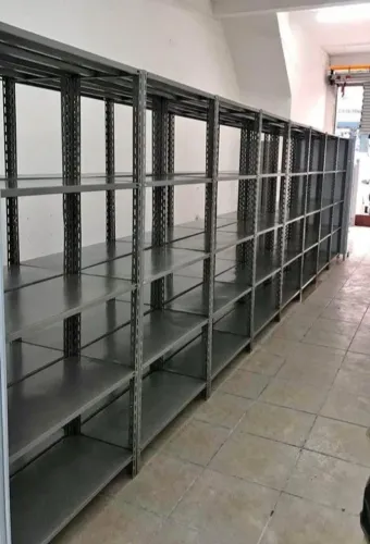 Prateleiras reforçadas