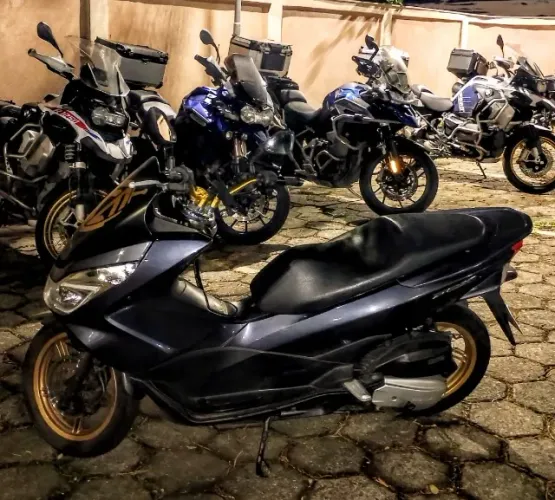 Pcx 150cc conservada 