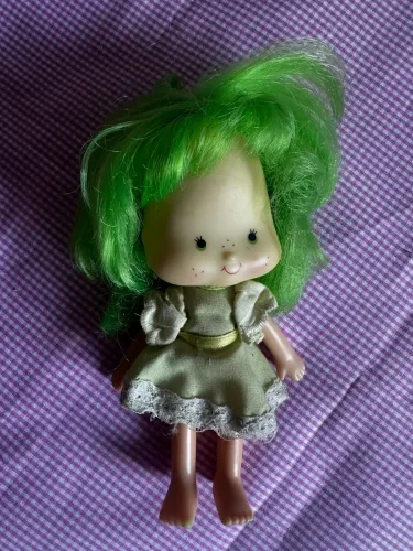 Boneca coleção moranguinho 