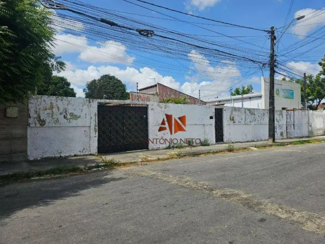 Terreno à venda, 990 m² por R$ 960.000,00 - Itaperi - Fortaleza/CE