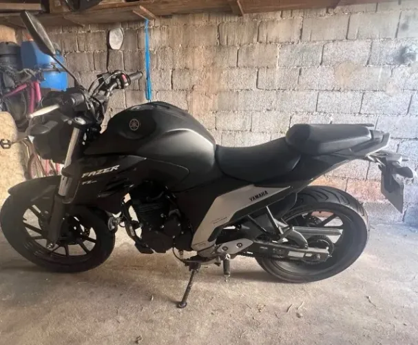 Yamaha Fazer 250 Flex 2022 | Único Dono | 14.500 km | Muito Nova
