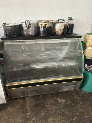 VENDO 2 EQUIPAMENTOS COMERCIAIS