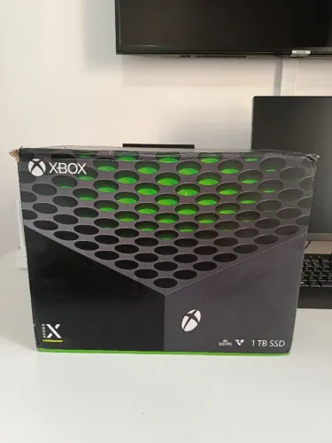 Xbox Series X 1TB SSD Impecável!