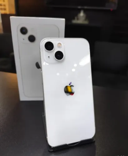 iPhone 13 128GB - Em estado de novo
