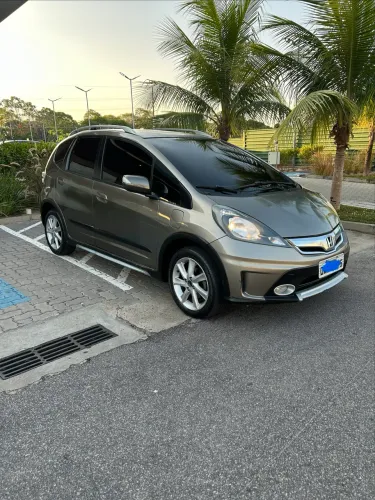 Honda Fit Twist 1.5 Flex 16V 5P Mec. 2014