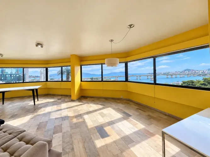 Imóvel para venda com 160 metros quadrados com 4 quartos em Centro - Florianópolis - SC