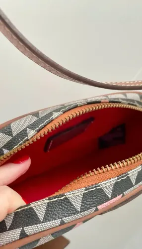 Bolsa Schutz Transversal Ótimo Estado! (Usado)