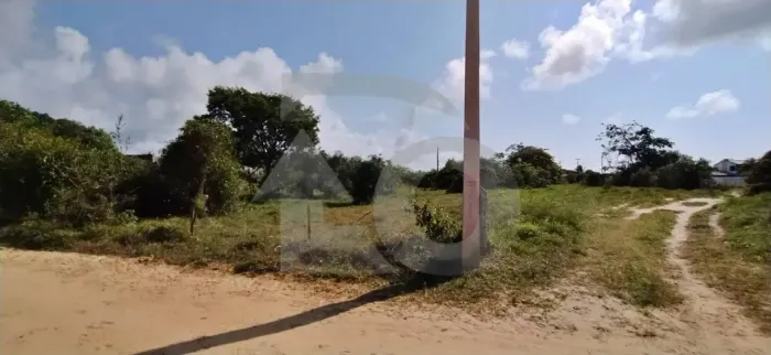 Terreno no Mosqueiro com 384m² e Escritura Próximo ao Clube Society
