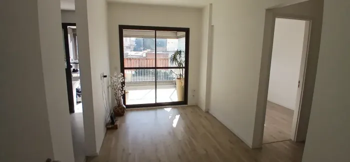 Imóvel para aluguel e venda possui 60 metros quadrados com 2 quartos