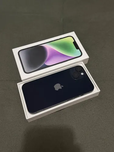 IPhone 14 256gb preto! Aceito trocas e cartão.