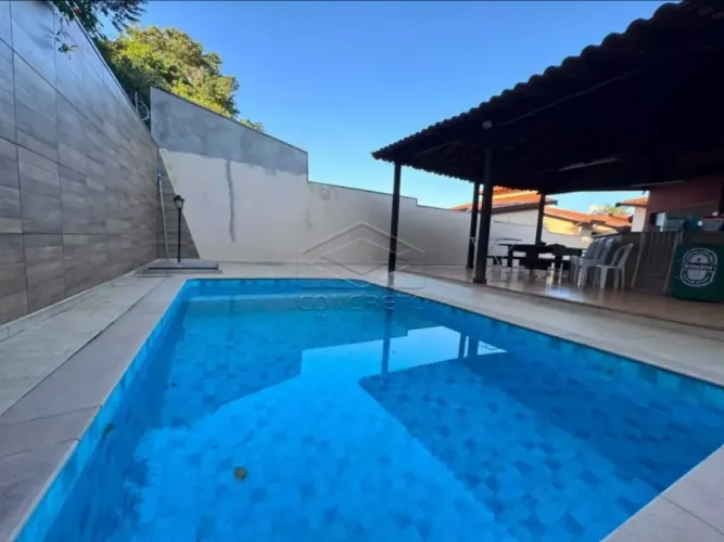 Casa para locação em Excelente Localização