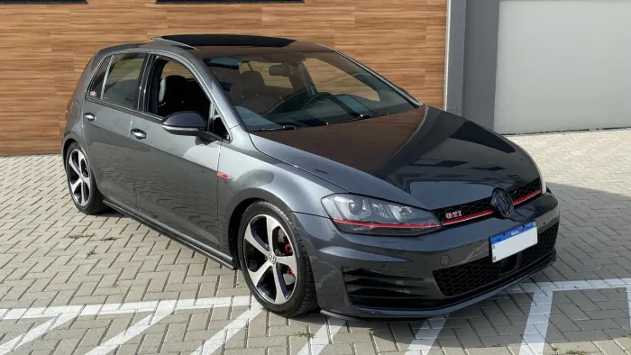 Volkswagen Golf GTI 2.0 TSI 220cv Aut. 2015