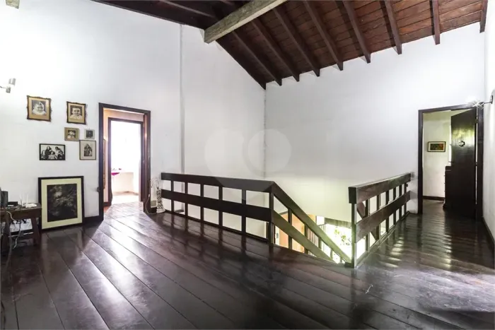 600 metros quadrados de terreno - uma casa bem cara de chácara