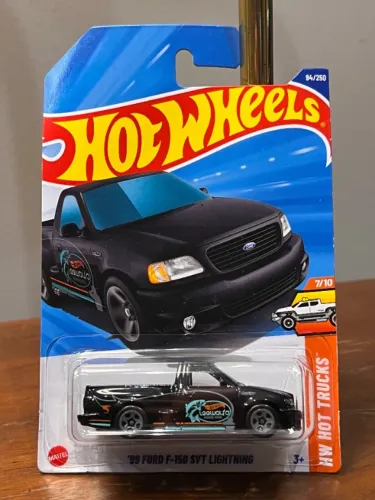 Hot Wheels '98 Ford F-150 SVT Lighting