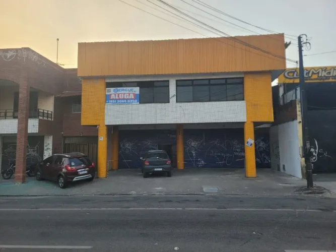 Ponto Comercial para aluguel em Itaperi, Fortaleza