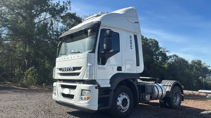 Iveco Stralis 360 ano 2018 4x2