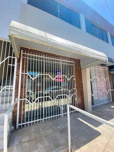 Sala para alugar na Rua Péricles Muniz Barreto, bairro Salgado Filho.