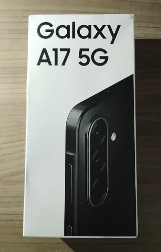 Samsung Galaxy A17 5G 4GB/128GB Preto LACRADO COM NOTA FISCAL