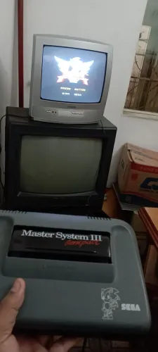 Master System 3 Compact (sonic na memória) Só console