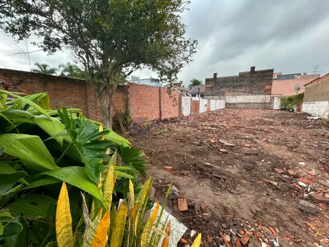 TERRENO À VENDA - SÃO SEBASTIÃO - PORTO ALEGRE
