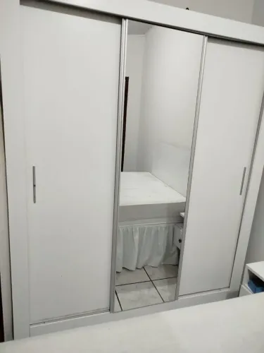 Guarda roupa solteirão