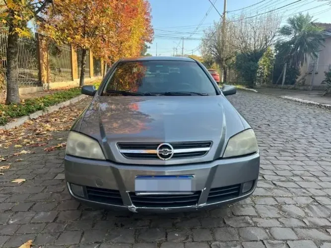 Chevrolet Astra 2.0 8V/ CD 2.0 8V Hatchback 5P MEC 2004
