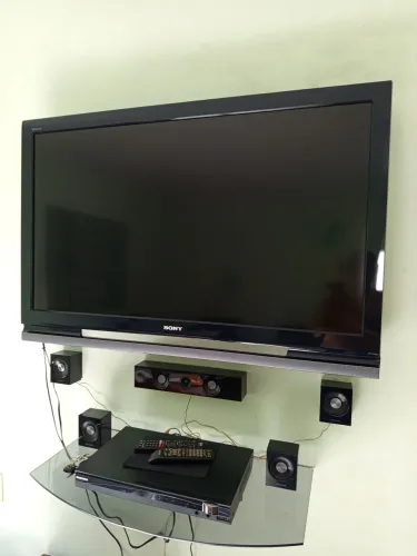 TV SONY BRAVIA "46"
