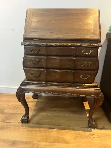 Escrivaninha Bureau estilo clássico 