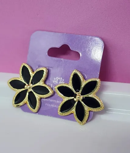 Kit de brincos de flores