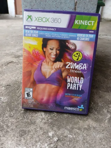 Jogo Zumba Fitness para Xbox 360 com Kinect de sensor