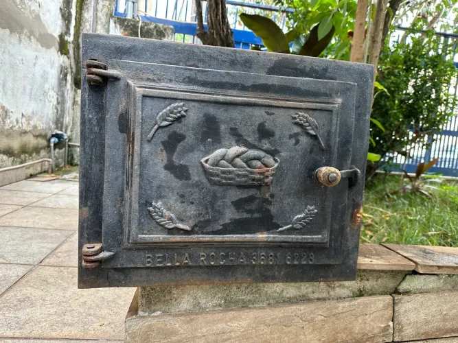 FORNO GRANDE DE FERRO FUNDIDO PARA FOGÃO DE LENHA