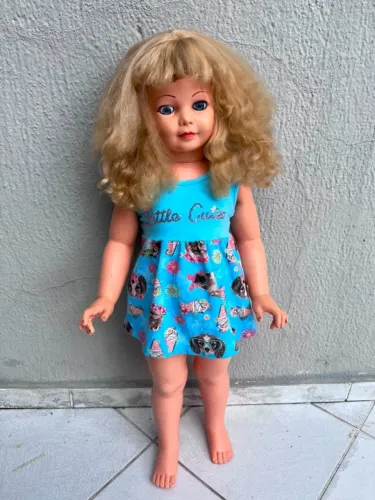 Boneca Amiguinha anos 70