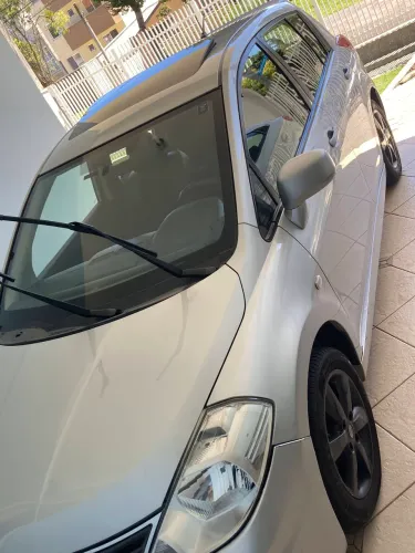 Nissan Tiida SL 1.8/1.8 Flex 16V Aut. 2012