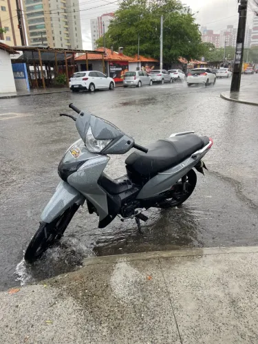 Vendo essa moto!