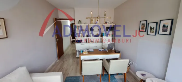 Sala Comercial com 33m²