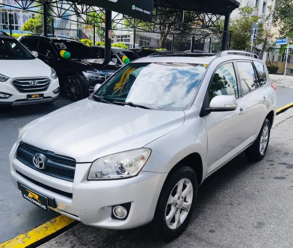 Toyota RAV4 2.4 4X4 16V 170cv Aut. 2009