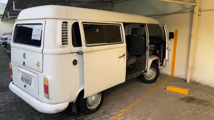 Volkswagen Kombi Standard/ Luxo/ Serie Prata 1998