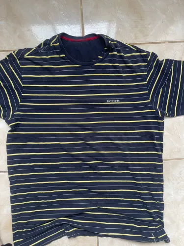 Camiseta listrada pierre cardin 