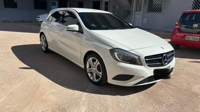 Mercedes-Benz Classe A 200 1.6 TB 16V Urban 156cv Aut. 2015