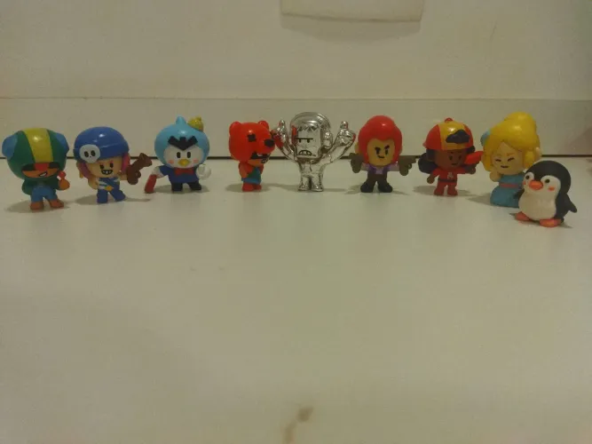 Bonecos brawl stars colecionaveis 