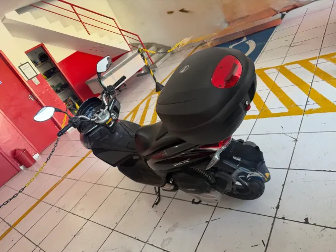 Honda Pcx 150 ano 2015 única no mundo com 4800 Km