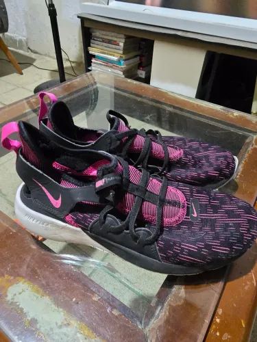 Tênis Nike Flex Contac 3