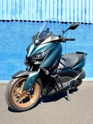 XMAX 2024/2024 3.200km único dono