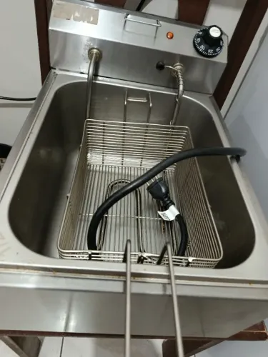 Fritadeira elétrica