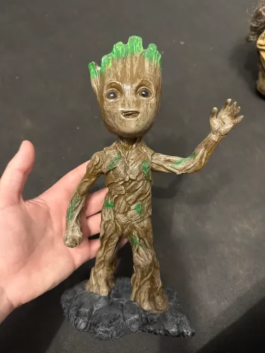 Estátua Baby Groot