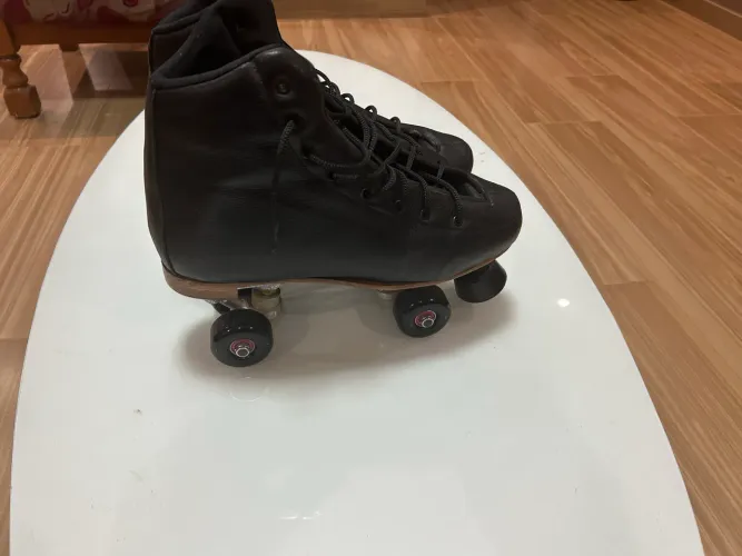 Patins de bota masculino